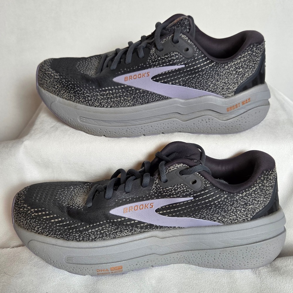 Brooks Ghost Max 2 Womens Running Shoes Black Grey Lilac 1204201B005 Size 10